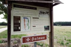 Sito Megalitico Dolmen de Maupertuis Lhomme Sarthe Pays de la Loire Francia-3