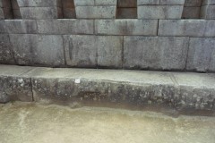 Mura-Poligonali-Incisioni-Altari-Edifici-Rupestri-Megaliti-Machu-Picchu-Aguas-Calientes-Urubamba-Cusco-Perù-113