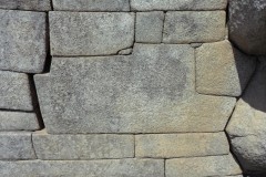 Mura-Poligonali-Incisioni-Altari-Edifici-Rupestri-Megaliti-Machu-Picchu-Aguas-Calientes-Urubamba-Cusco-Perù-17
